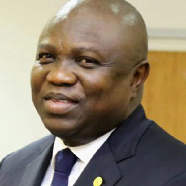 LAGOS GOVERNOR AMBODE SUBMITS APC GOVERNORSHIP NOMINATION FORM, DENIES RIFT WITH PARTY LEADER, BOLA TINUBU