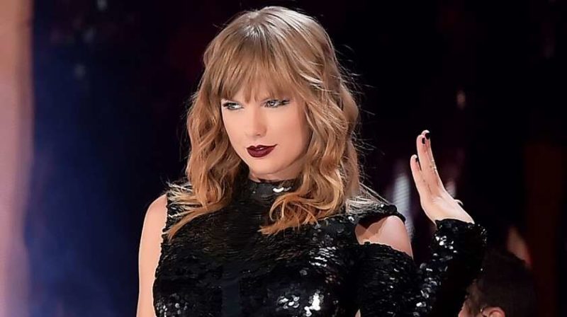 Taylor Swift Tops Forbes List Of Highest-Earning Celebs