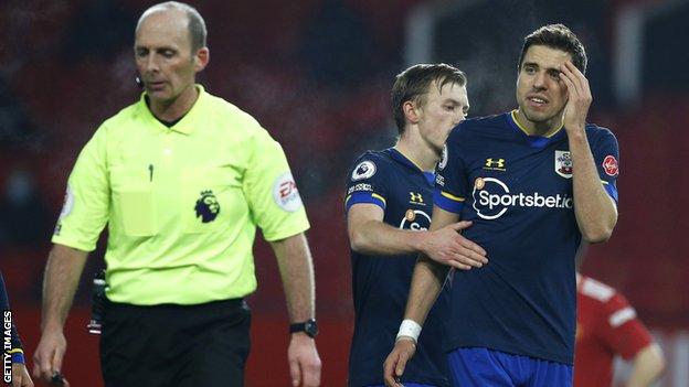 Southampton Request Dean And Mason Not To Officiate Matches