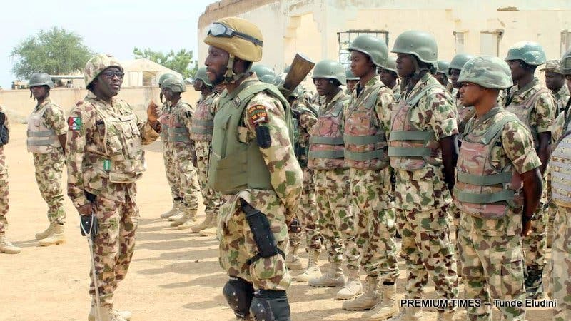 Troops Arrest Fleeing Niger Bandit With Military Kits En Route To Oyo