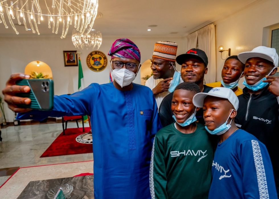 Babajide Sanwo-Olu hosts Ikorodu Bois