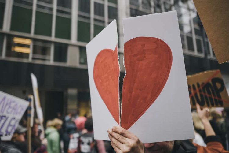 5 Helpful Ways To Get Over  Heartbreak