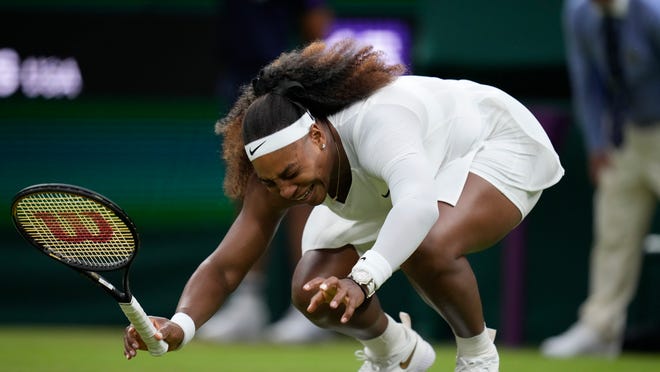 Serena Williams Retires At Wimbledon Due To Leg Injury