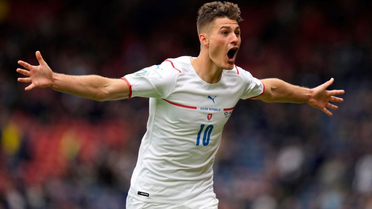 Schick Scores Stunner As Czech Beat Scotland