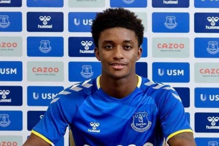 Everton Sign Demarai Gray From Bayer Leverkusen