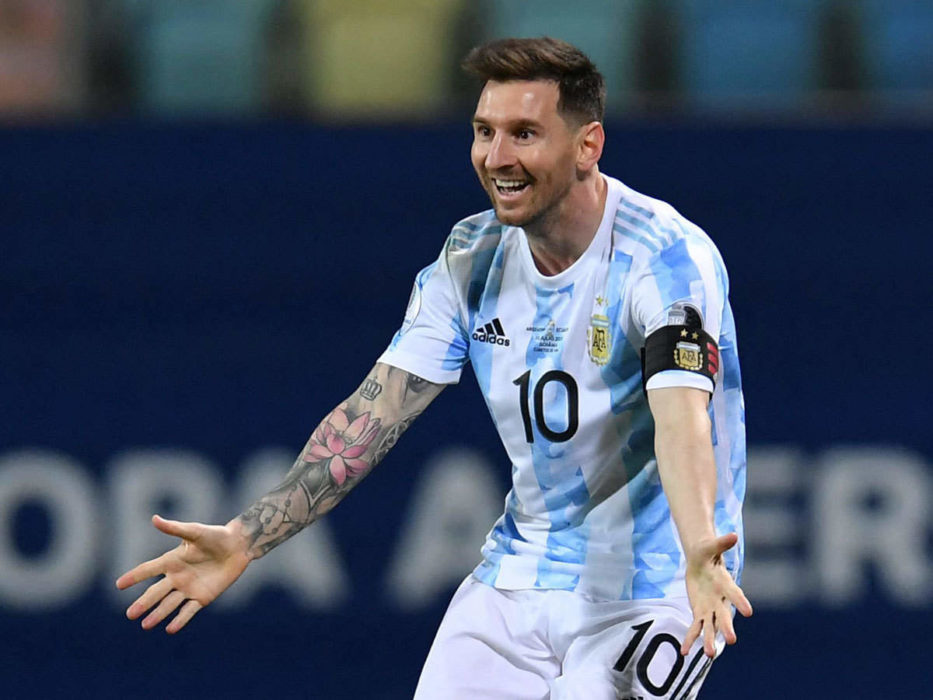 Lionel Messi Stars As Argentina Set Up Colombia Semi-Final