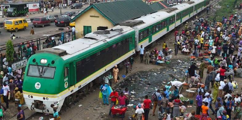 Yuletide: FG Declares Free Train Rides From Dec 24 To Jan 4