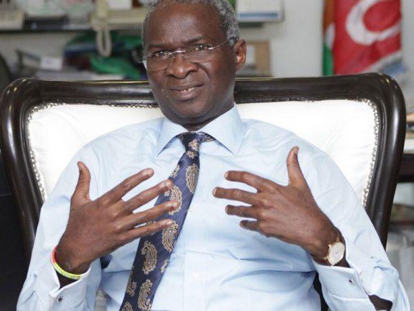 Minister Of Works, Housing Fashola Clarifies Comment On ‘US-Nigeria Infrastructure’ Comparison