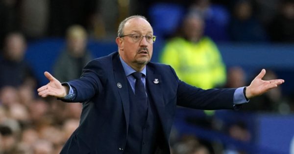 Everton Sack Manager Rafael Benitez