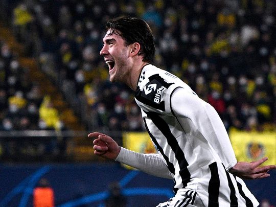 Vlahovic Scores Early On In UCL Debut As Juve Are Held At Villareal