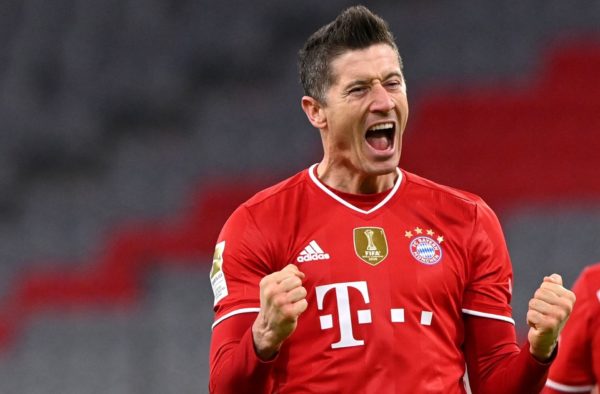  Robert Lewandowski Scores Fastest UCL Hat-Trick