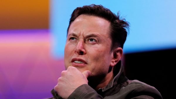 Elon Musk Offers To Buy Twitter