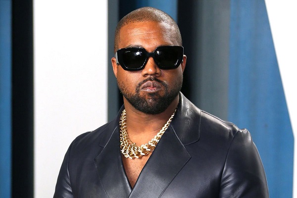 Kanye West Apologises For Anti-Semitic Comments