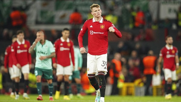 Scott Mctominay Scores Stoppage-Time Winner For Manchester United In Europa League Win