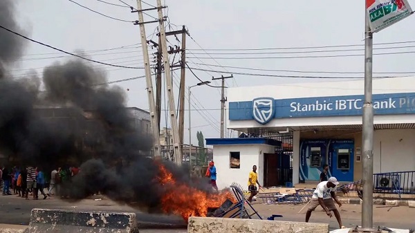 Banks Shut Down In Benin Over Attacks Caused By Naira Scarcity