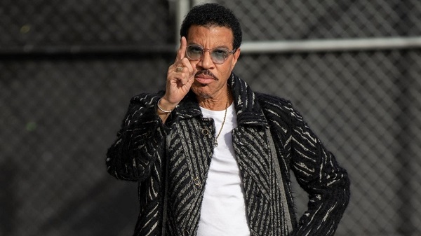 “I Can’t Go All Night Long Anymore” Lionel Richie, 73, Jokes About his Sex Life