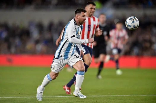Argentina Defeats Paraguay, With Lionel Messi Hitting The Crossbar Twice