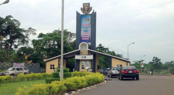 EFCC Arrests Over 70 OAU Students In Midnight Raid