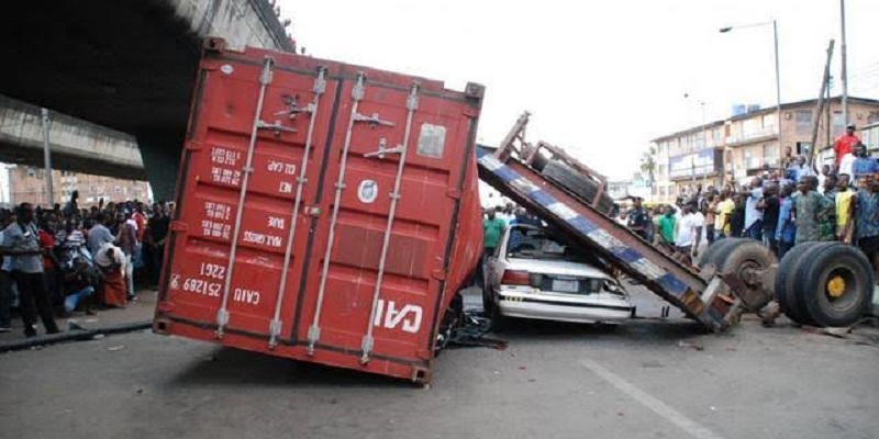 Driver Dies As Trucks Collide On Lagos Bridge