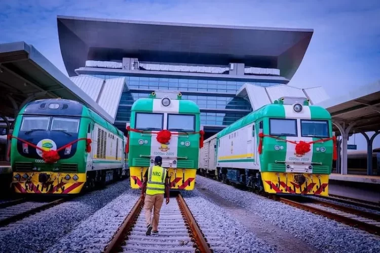 Federal Government Announces Extension Of Free Rail Services For Citizens