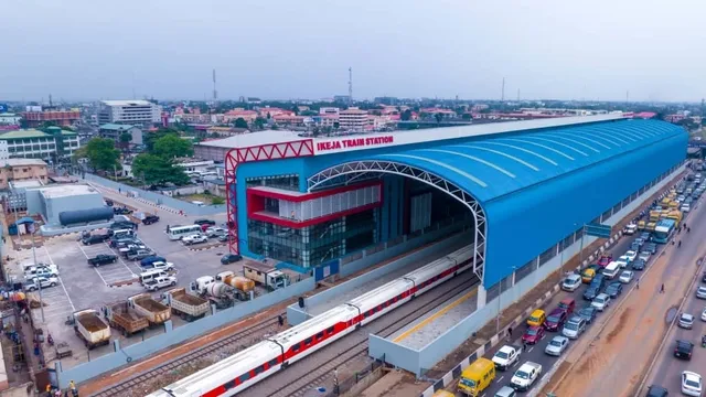 Tinubu Inaugurates Lagos Red Line Rail, Slams Labour Unions