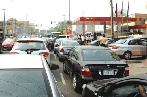 ₦200 Billion Debt: Fuel Retailers Consider Service Suspension Amid Fuel Shortage