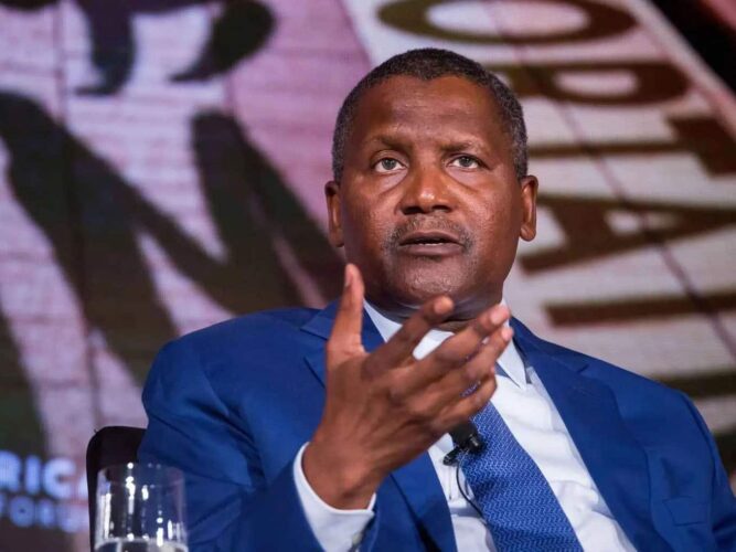 Dangote Once Again Reduces Prices of Diesel and Aviation Fuel to N940 and N980 Respectively