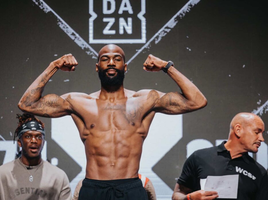 Ex-Bbnaija Star Edwards Wins Boxing Debut