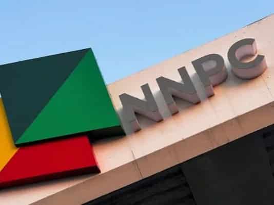 NNPCL Finalizes Agreement to Sell Crude to Dangote Refinery in Naira