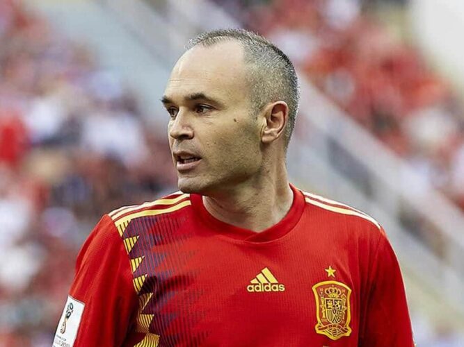 Spain and Barcelona Legend Iniesta to Retire at 40