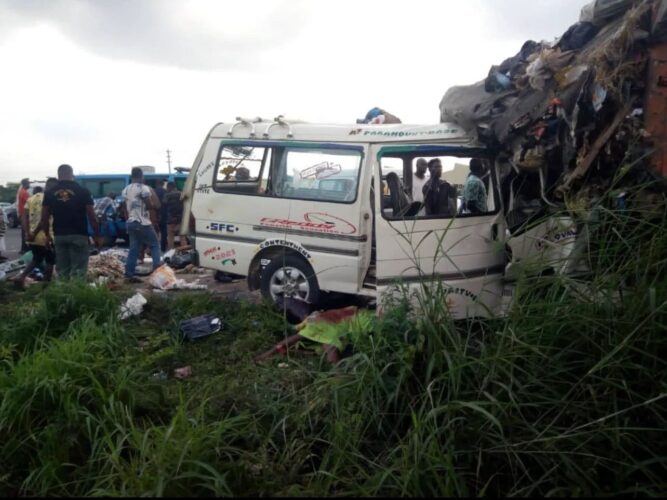 10 Killed in Lagos Road Accident