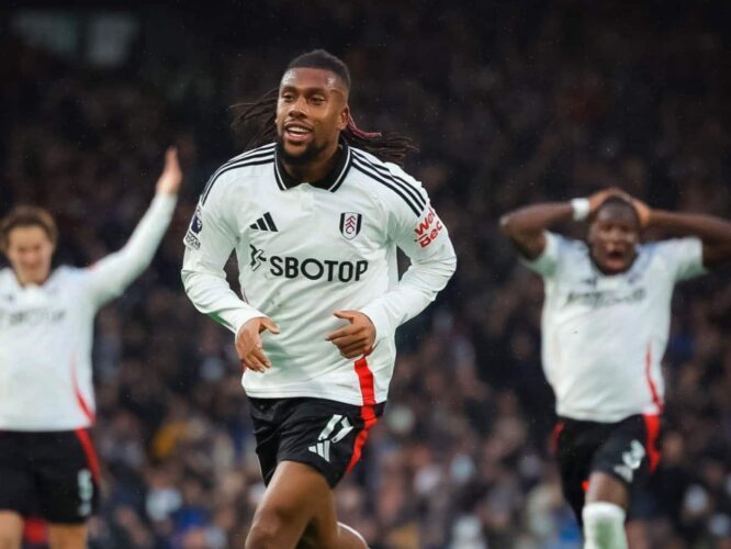 EPL: Iwobi Urges Fulham to Move On from Wolves Defeat